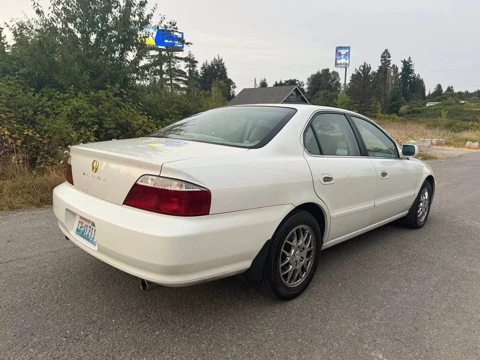 2002 Acura TL 2nd Gen - Image 5 of 9