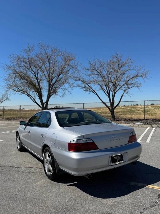 2002 Acura TL 2nd Gen - Image 5 of 13