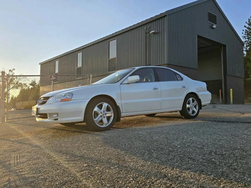 2002 Acura TL 2nd Gen - Image 2 of 6