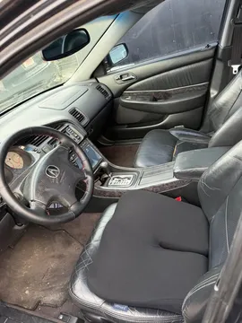 2002 Acura TL 2nd Gen - Image 2 of 10