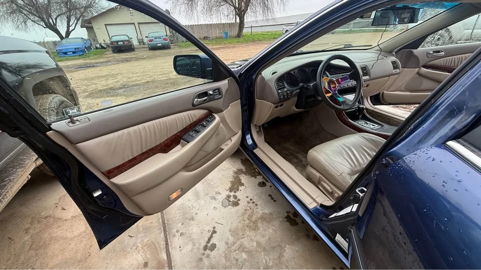 2002 Acura TL 2nd Gen - Image 17 of 19