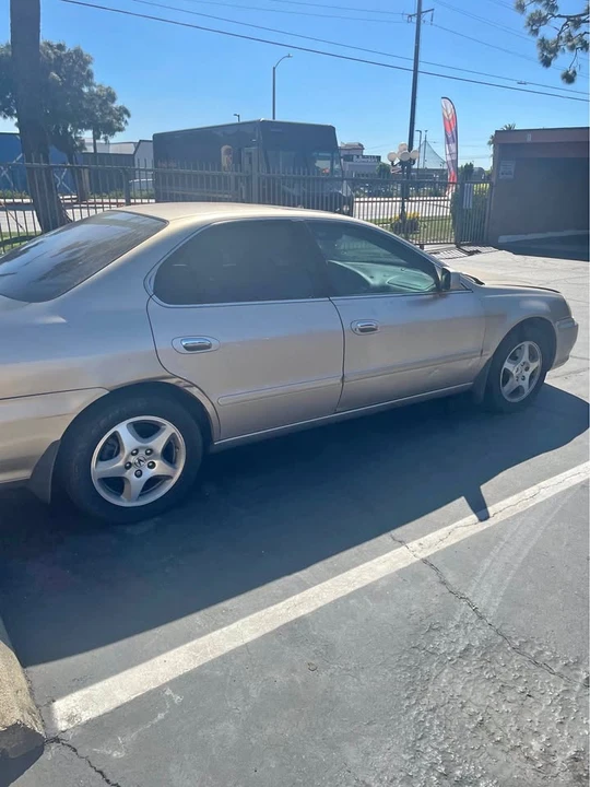 2002 Acura TL 2nd Gen - Image 1 of 6