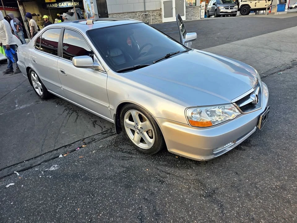 2002 Acura TL 2nd Gen - Image 1 of 14
