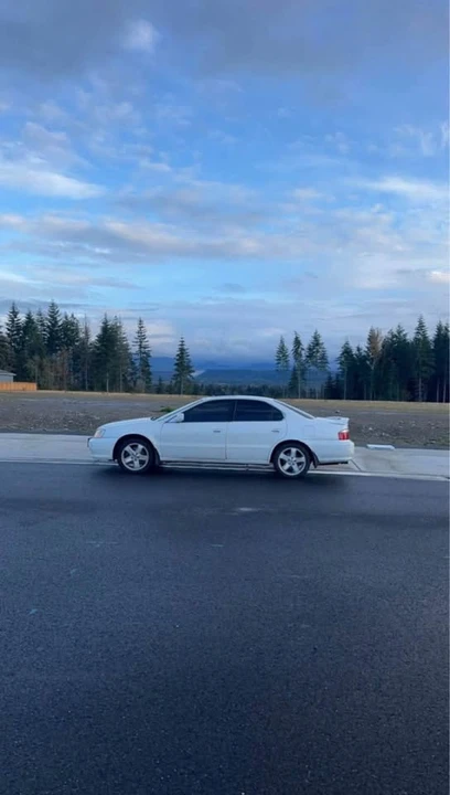 2002 Acura TL 2nd Gen - Image 5 of 9