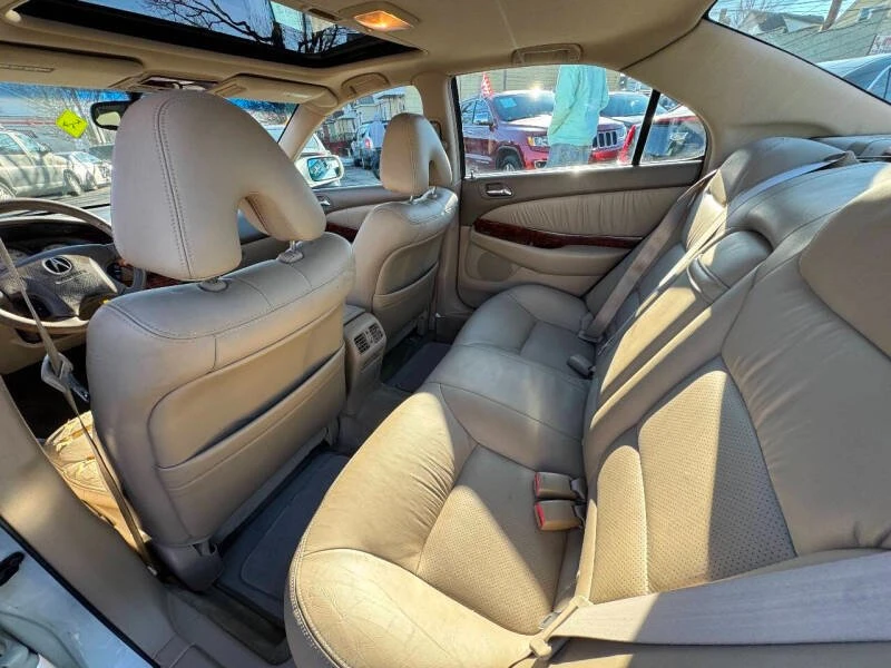 2002 Acura TL 2nd Gen - Image 11 of 16