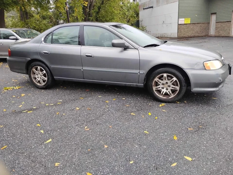 2002 Acura TL 2nd Gen - Image 3 of 7