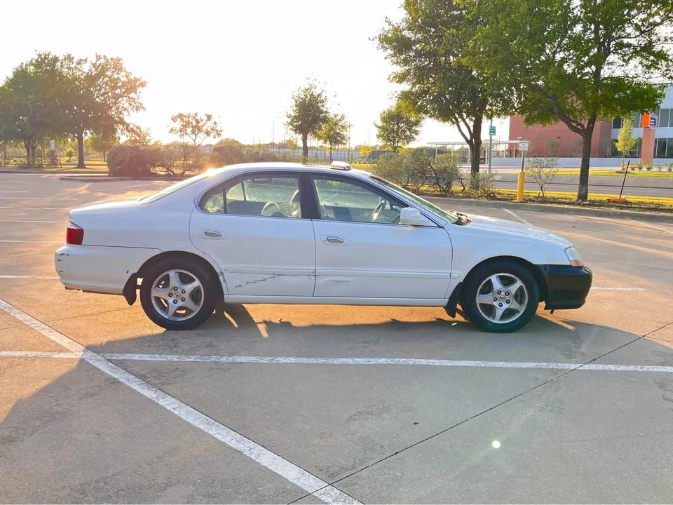 2002 Acura TL 2nd Gen - Image 4 of 10