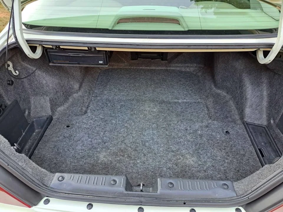 2002 Acura TL 2nd Gen - Image 16 of 16