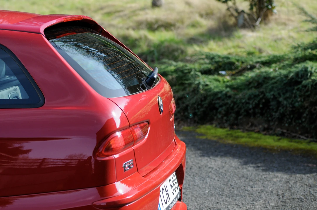 2002 Alfa Romeo 156 GTA - Image 31 of 31