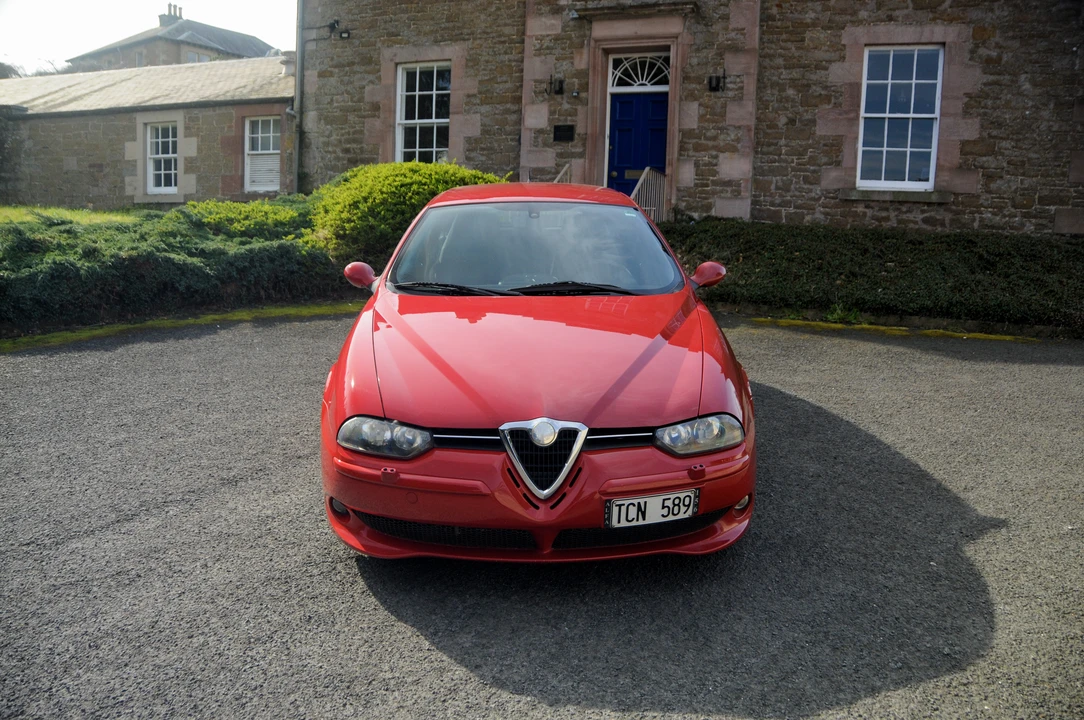 2002 Alfa Romeo 156 GTA - Image 2 of 31