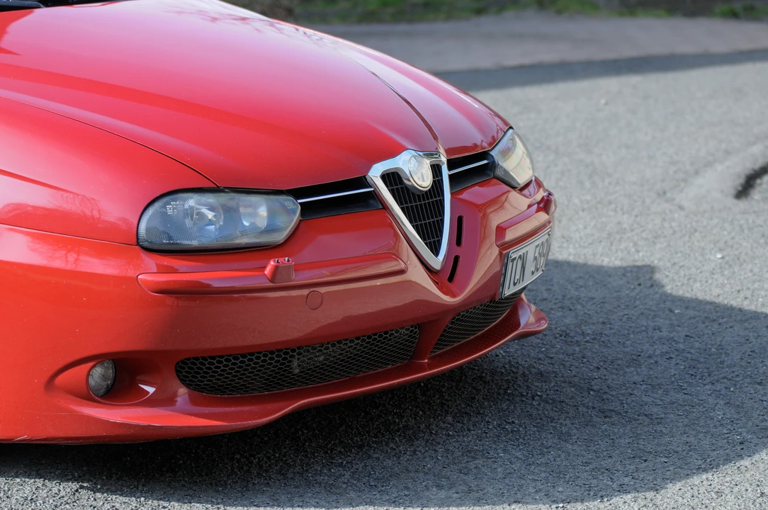 2002 Alfa Romeo 156 GTA - Image 26 of 31
