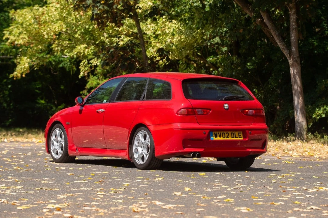 2002 Alfa Romeo 156 GTA - Image 13 of 30