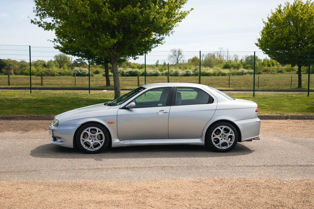 2002 Alfa Romeo 156 GTA - Image 12 of 31