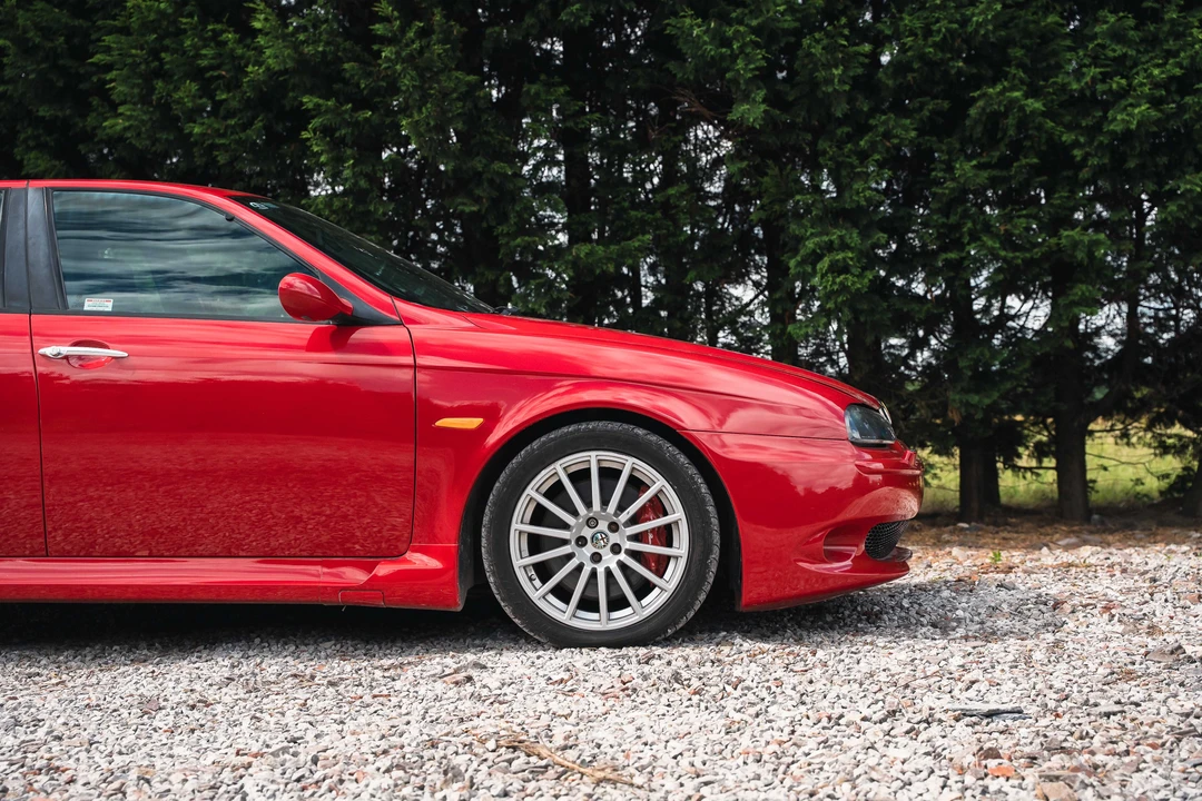 2002 Alfa Romeo 156 GTA - Image 22 of 31