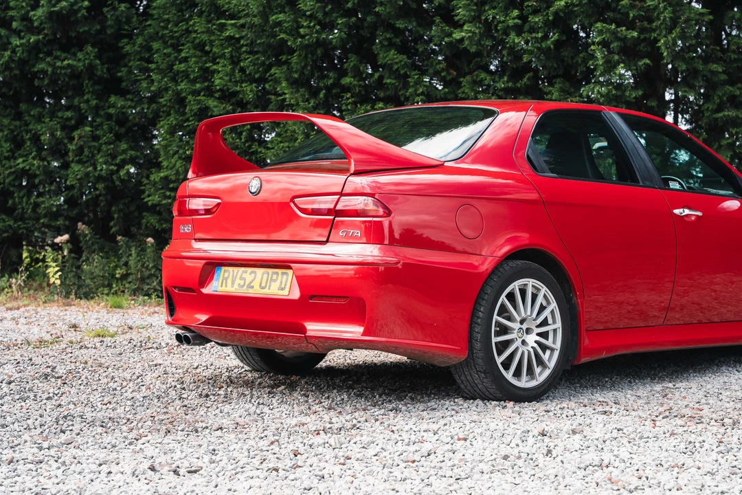 2002 Alfa Romeo 156 GTA - Image 25 of 31