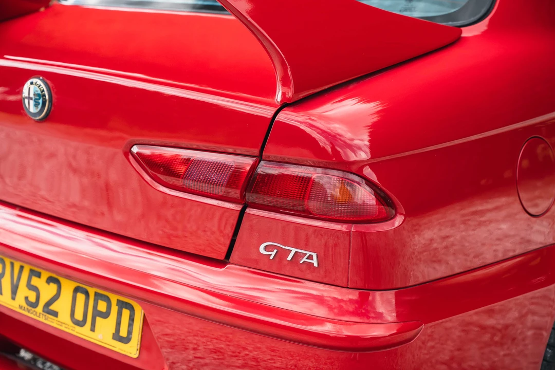 2002 Alfa Romeo 156 GTA - Image 28 of 31