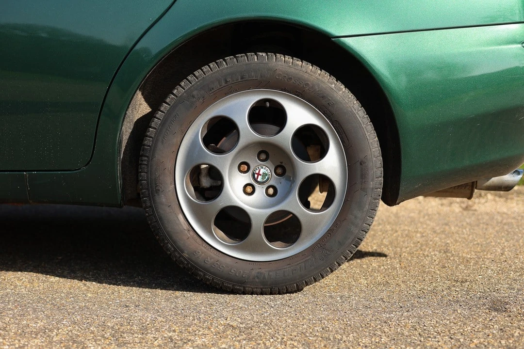 2002 Alfa Romeo 156 - Image 17 of 30