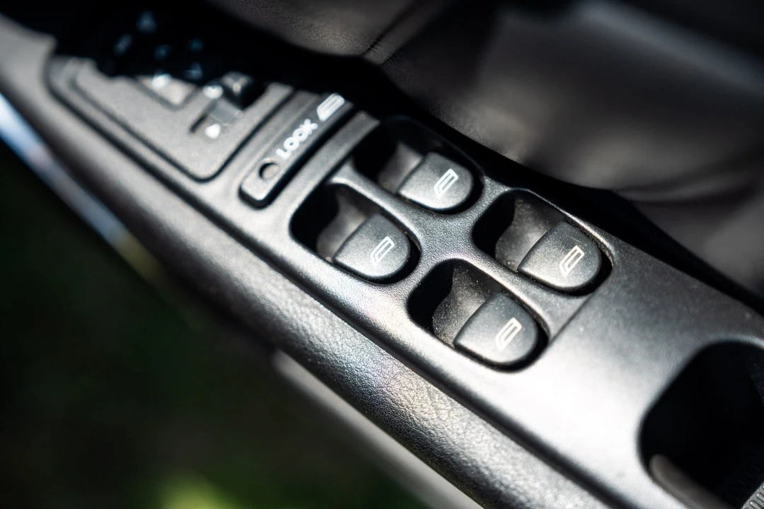 2002 Alfa Romeo 166 - Image 6 of 30