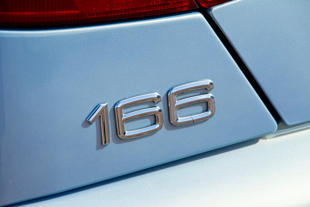 2002 Alfa Romeo 166 - Image 10 of 25