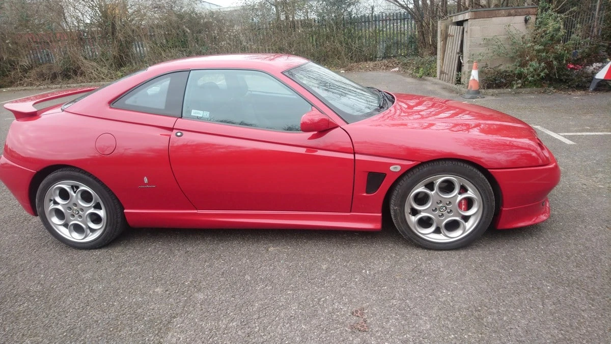 2002 Alfa Romeo 916 GTV & Spider - Image 20 of 30