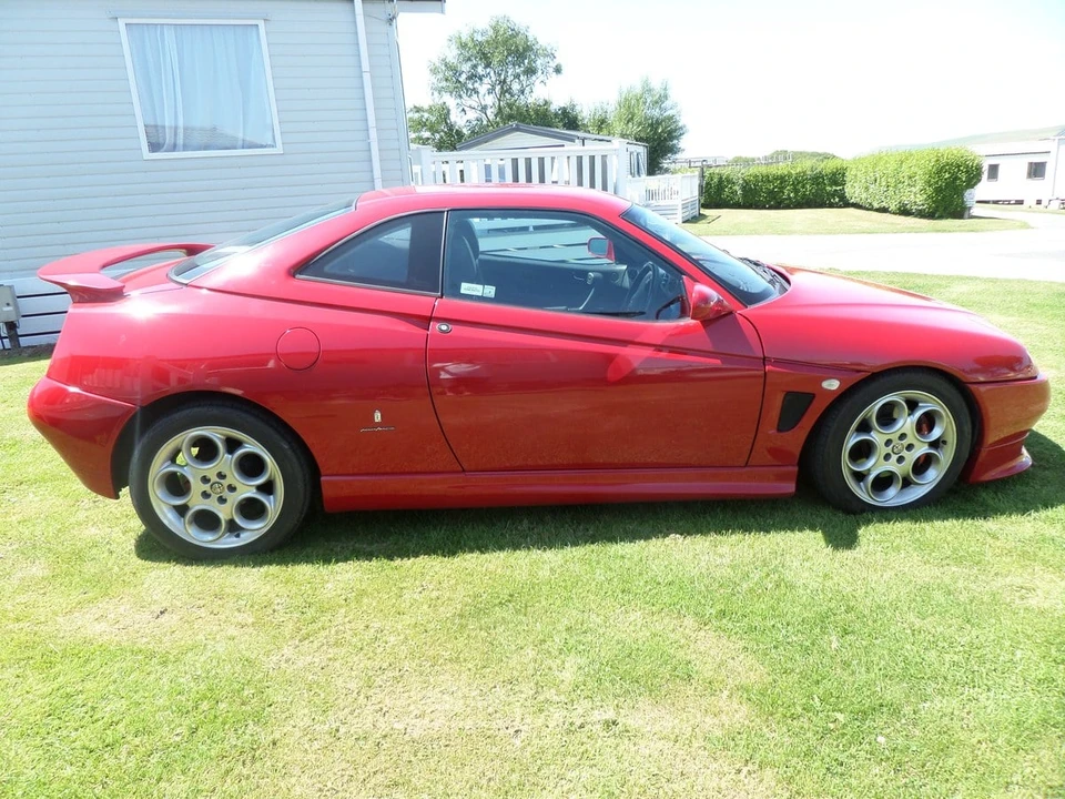 2002 Alfa Romeo 916 GTV & Spider - Image 5 of 30