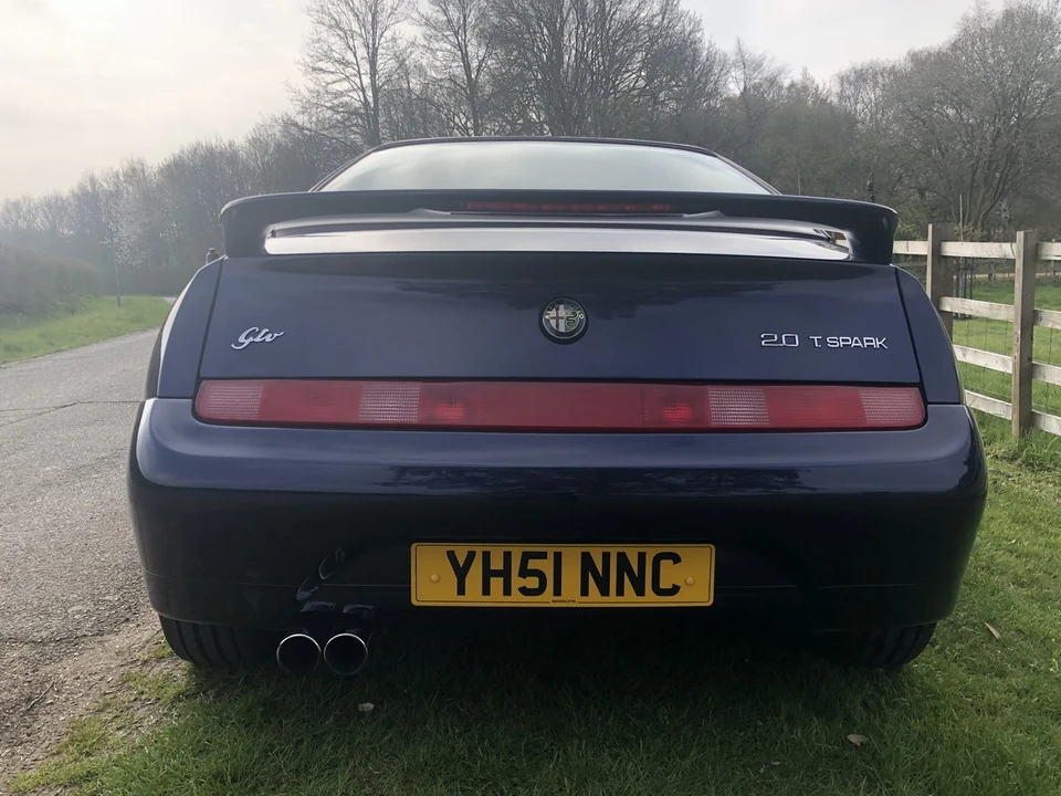 2002 Alfa Romeo 916 GTV & Spider - Image 6 of 30