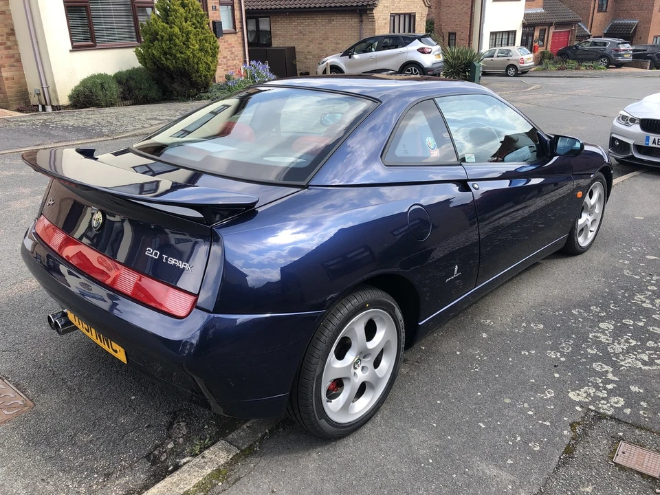 2002 Alfa Romeo 916 GTV & Spider - Image 15 of 30