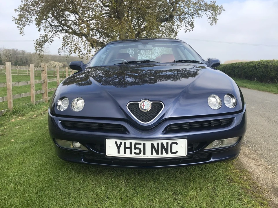 2002 Alfa Romeo 916 GTV & Spider - Image 2 of 30