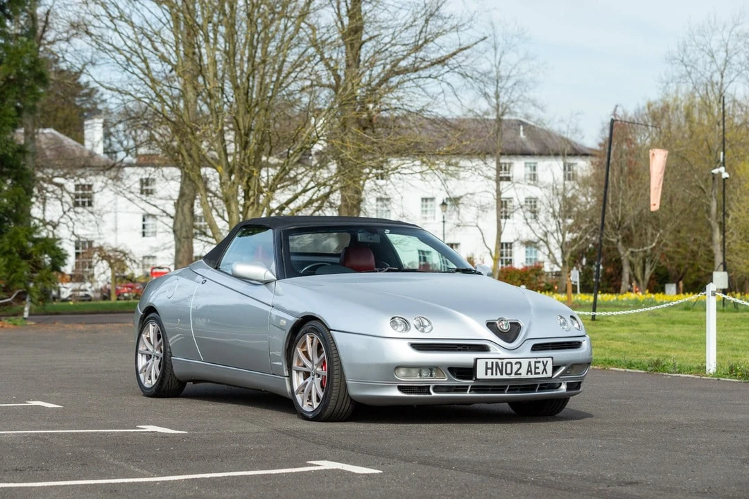 2002 Alfa Romeo 916 GTV & Spider - Image 27 of 30
