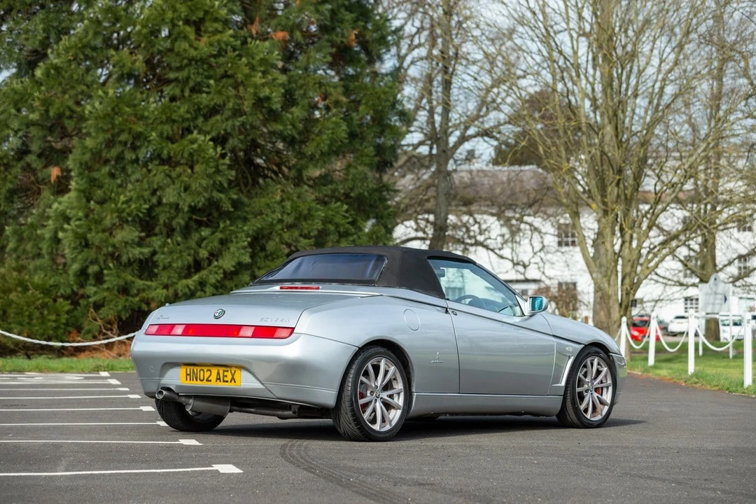 2002 Alfa Romeo 916 GTV & Spider - Image 22 of 30