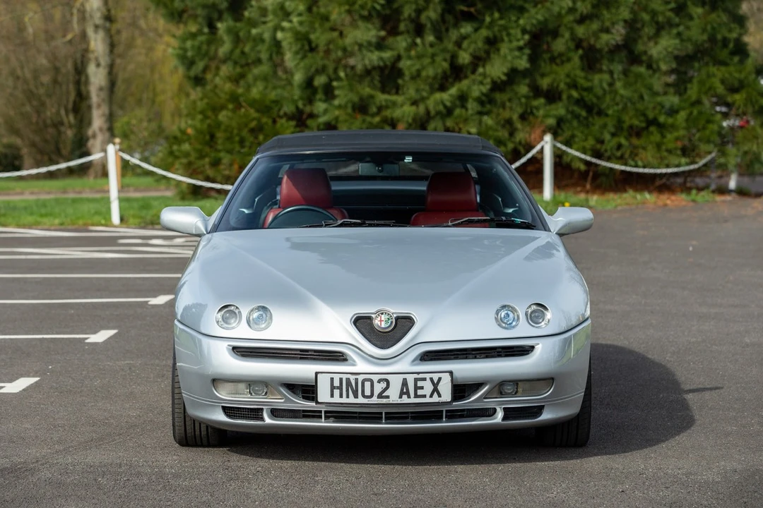 2002 Alfa Romeo 916 GTV & Spider - Image 26 of 30