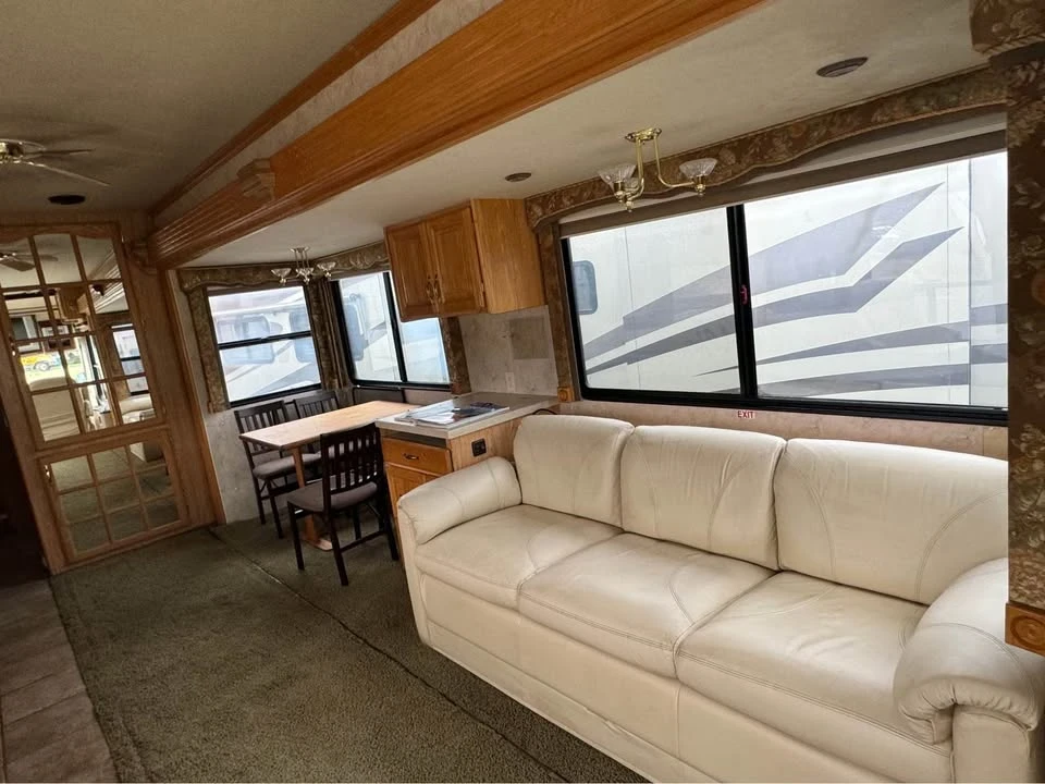 2002 Alfa Leisure RVs - Image 6 of 17