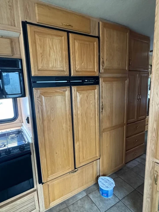 2002 Alfa Leisure RVs - Image 11 of 17