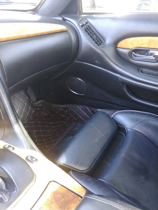 2002 Aston Martin DB7 Vantage - Image 5 of 9