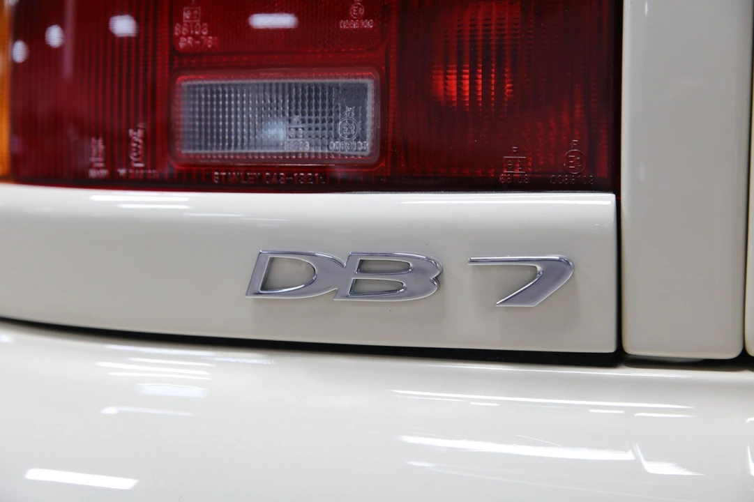 2002 Aston Martin DB7 Vantage - Image 6 of 31