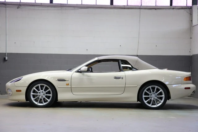 2002 Aston Martin DB7 Vantage - Image 15 of 24