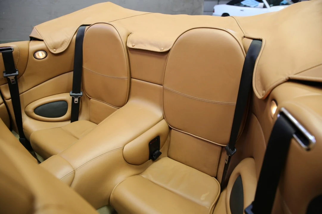 2002 Aston Martin DB7 Vantage - Image 12 of 31