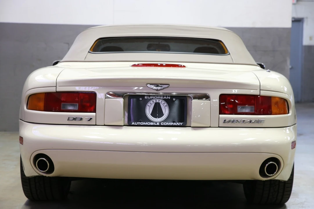 2002 Aston Martin DB7 Vantage - Image 18 of 31