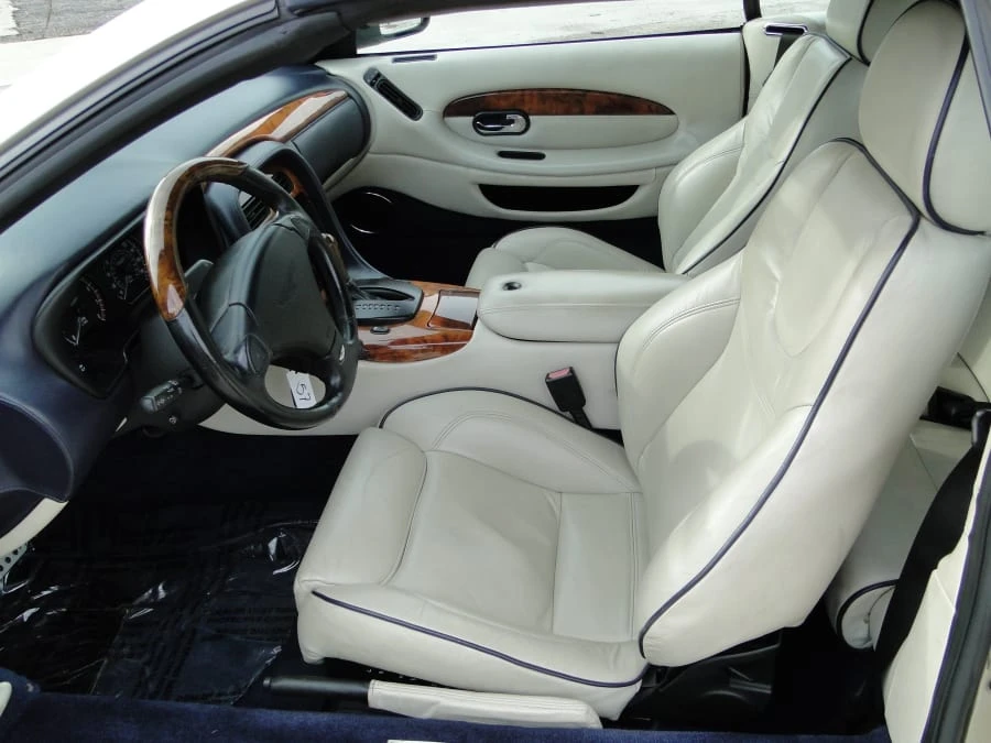 2002 Aston Martin DB7 Vantage - Image 4 of 6