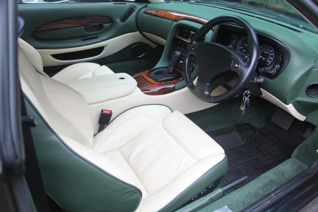 2002 Aston Martin DB7 Vantage - Image 26 of 30