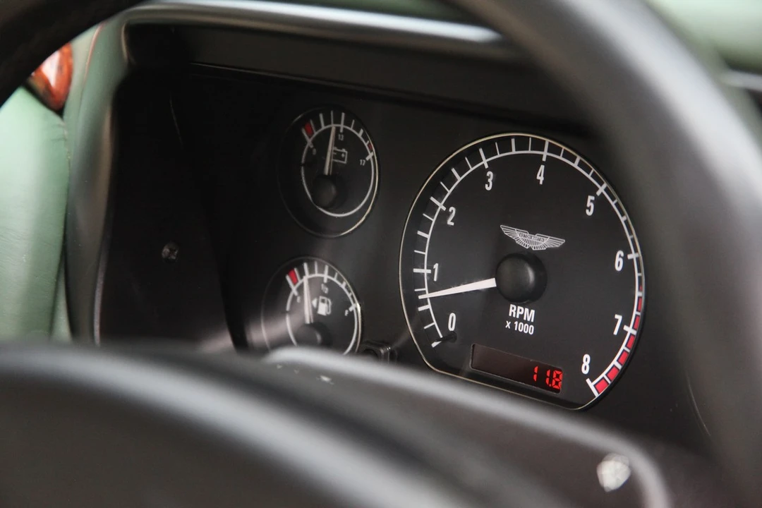 2002 Aston Martin DB7 Vantage - Image 25 of 30