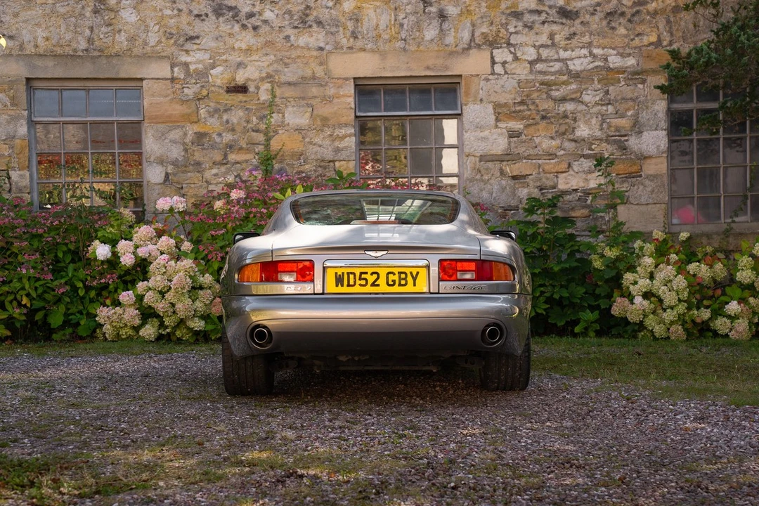 2002 Aston Martin DB7 Vantage - Image 16 of 30