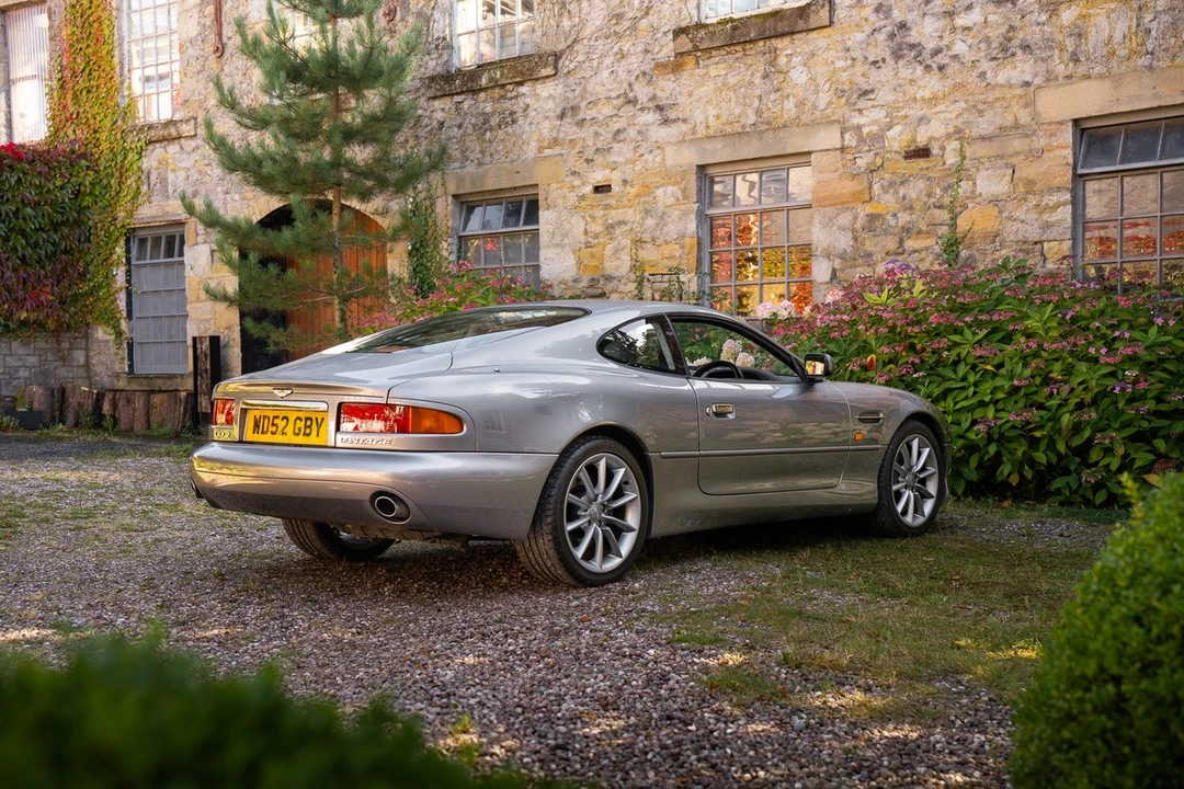 2002 Aston Martin DB7 Vantage - Image 17 of 30