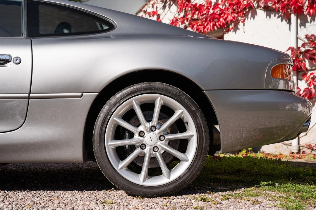 2002 Aston Martin DB7 Vantage - Image 22 of 30