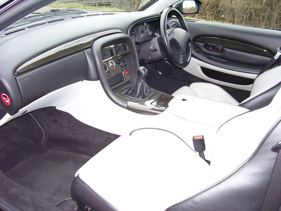 2002 Aston Martin DB7 Vantage - Image 2 of 5