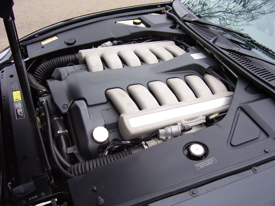 2002 Aston Martin DB7 Vantage - Image 4 of 5