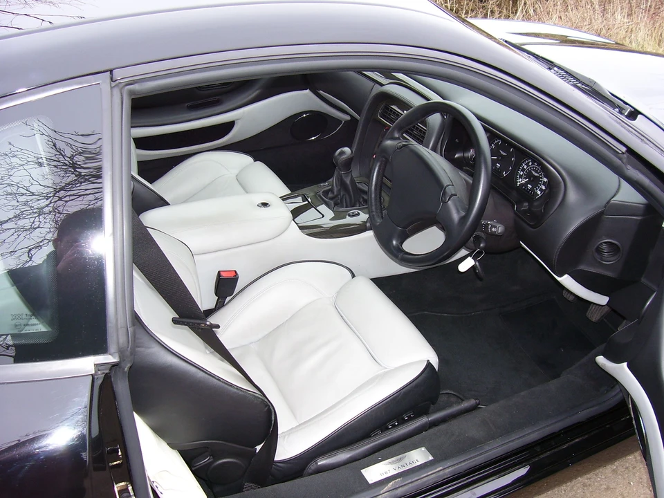 2002 Aston Martin DB7 Vantage - Image 3 of 5