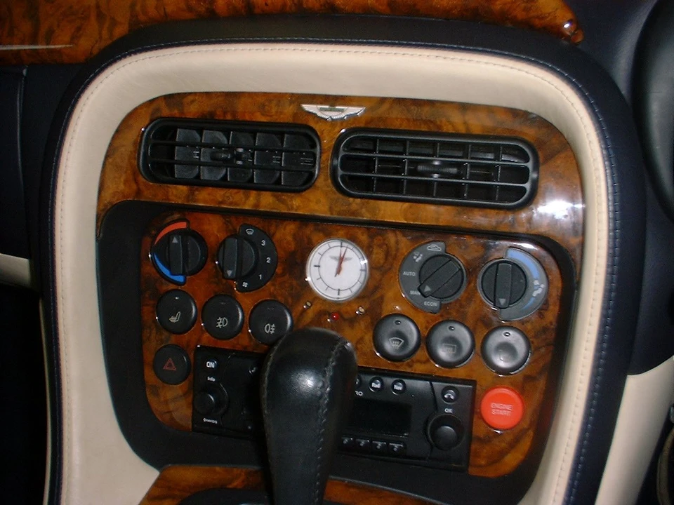2002 Aston Martin DB7 Vantage - Image 2 of 11
