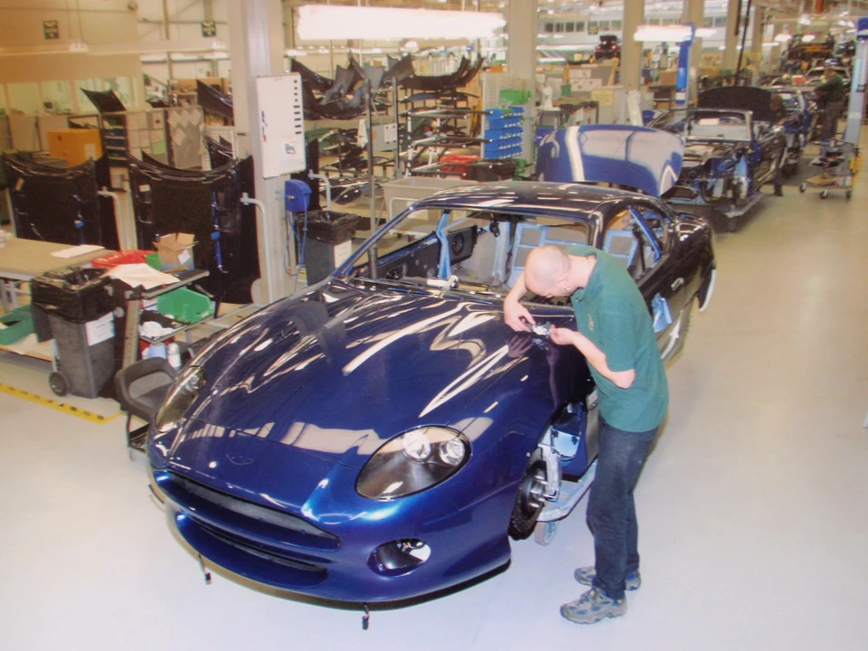2002 Aston Martin DB7 Vantage - Image 7 of 11