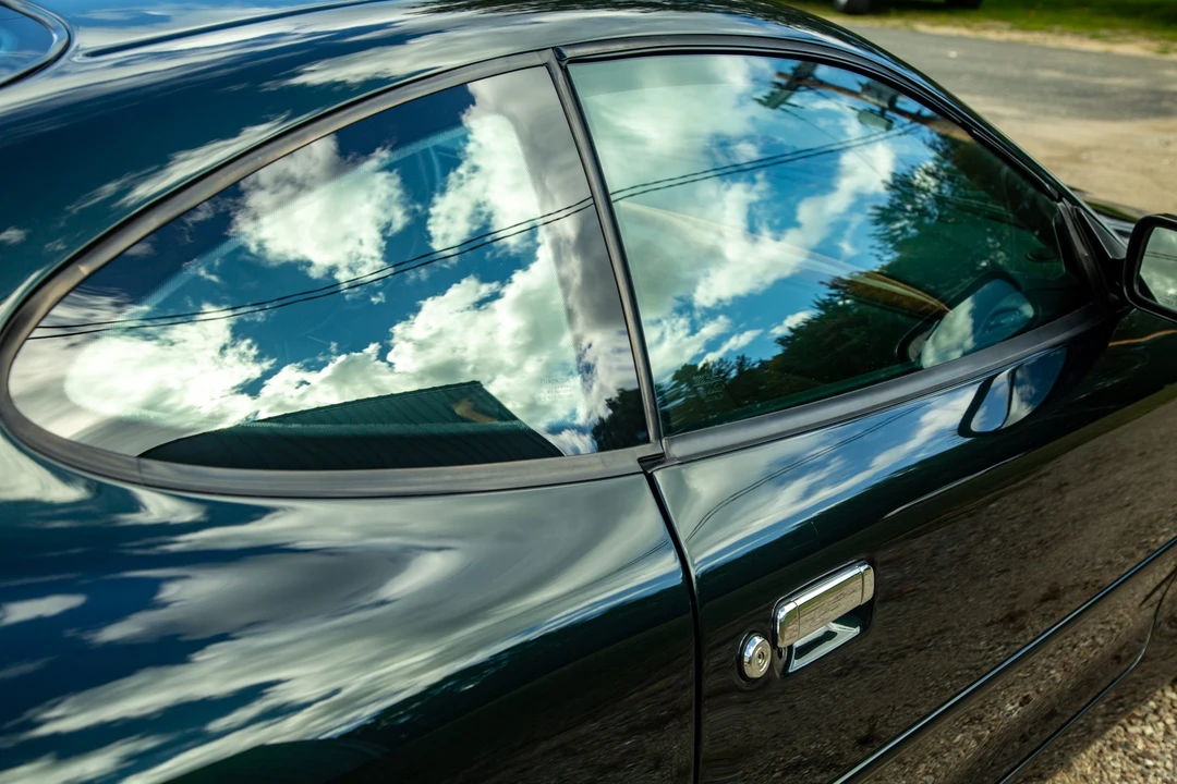2002 Aston Martin DB7 Vantage - Image 31 of 31